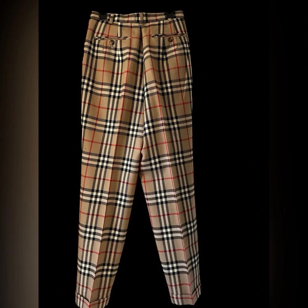 BURBERRYS Women's Pants - Picture 11 of 11